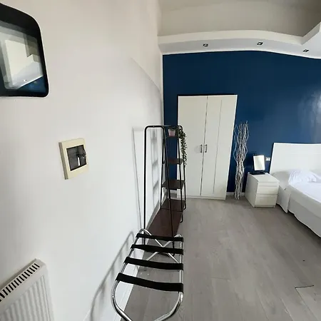 Boutique Rooms